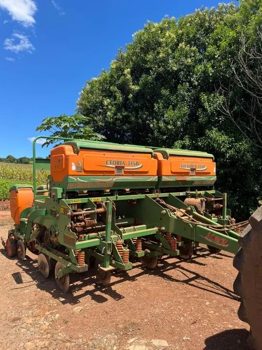 PLANTADEIRA USADA, STARA, MODELO VICTORIA 3150