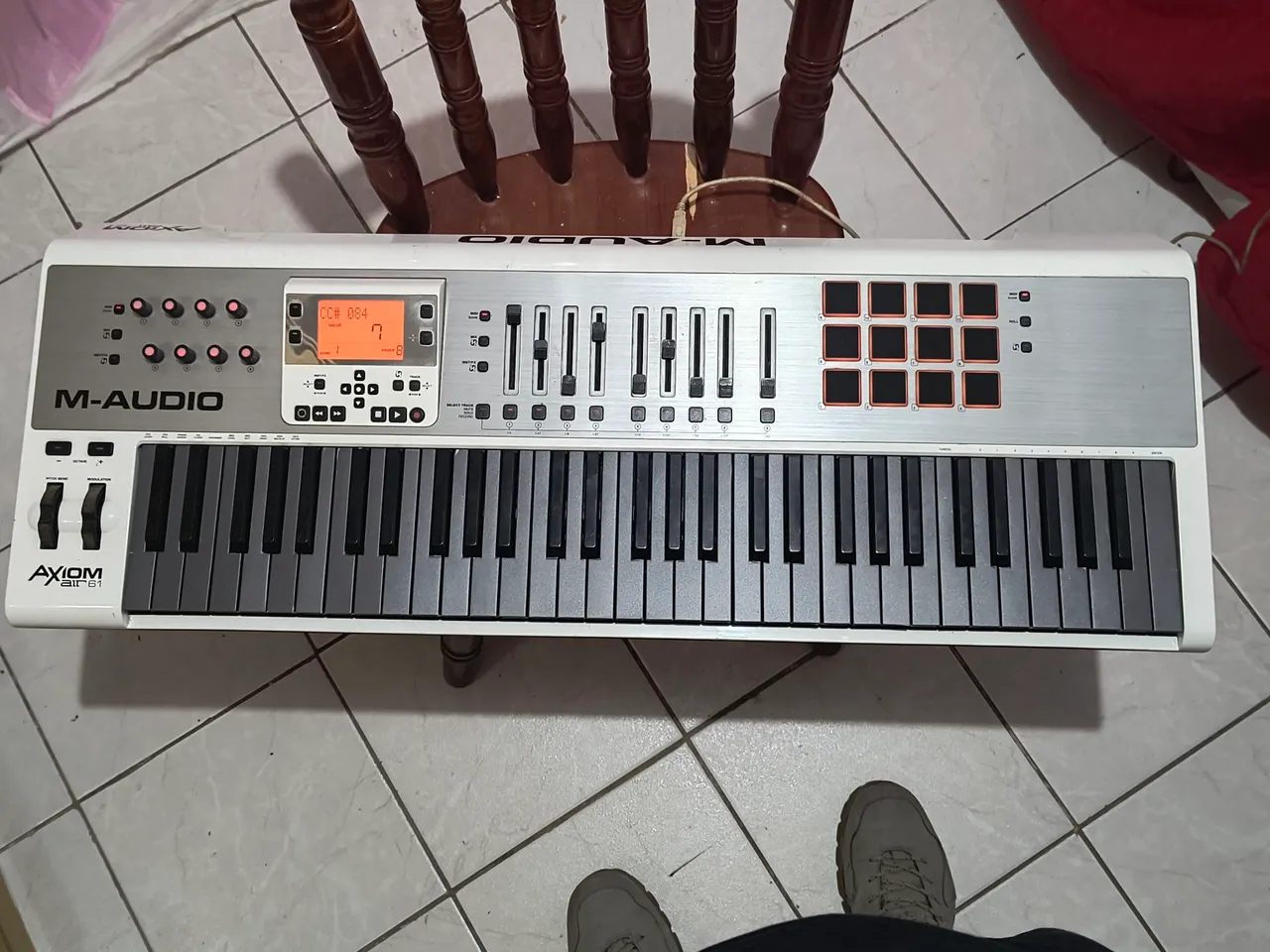 Controlador MIDI USB M Audio Axiom 49 - Instrumentos musicais