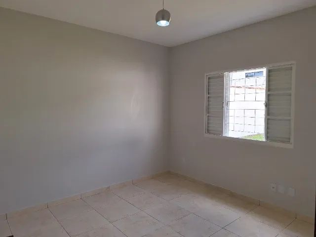 Senador Canedo - Excelente Casa 3 quartos em ótima localização no Jardim Todos os Santos - Foto 5