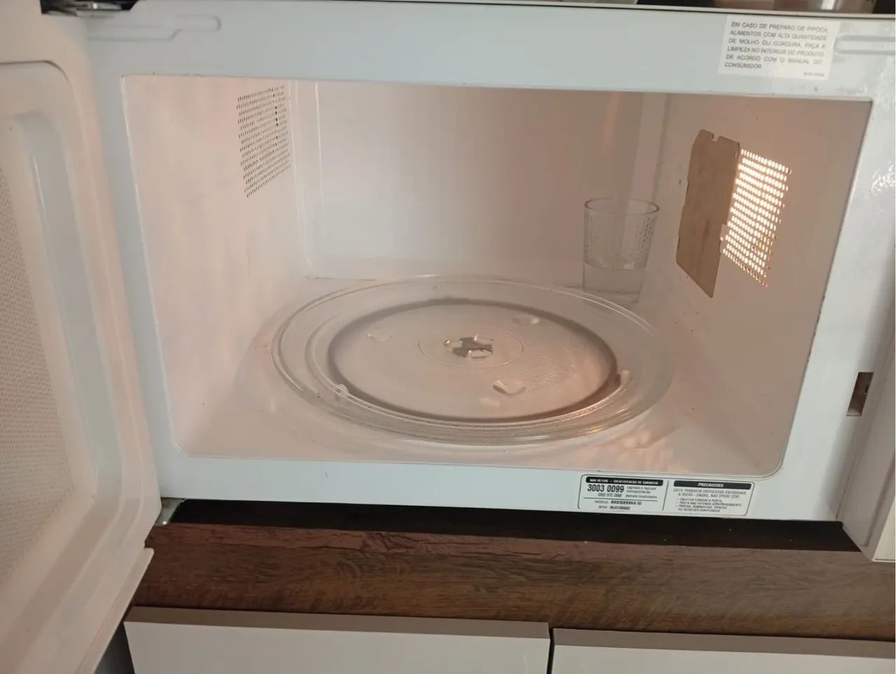 Micro-ondas em perfeito estado!