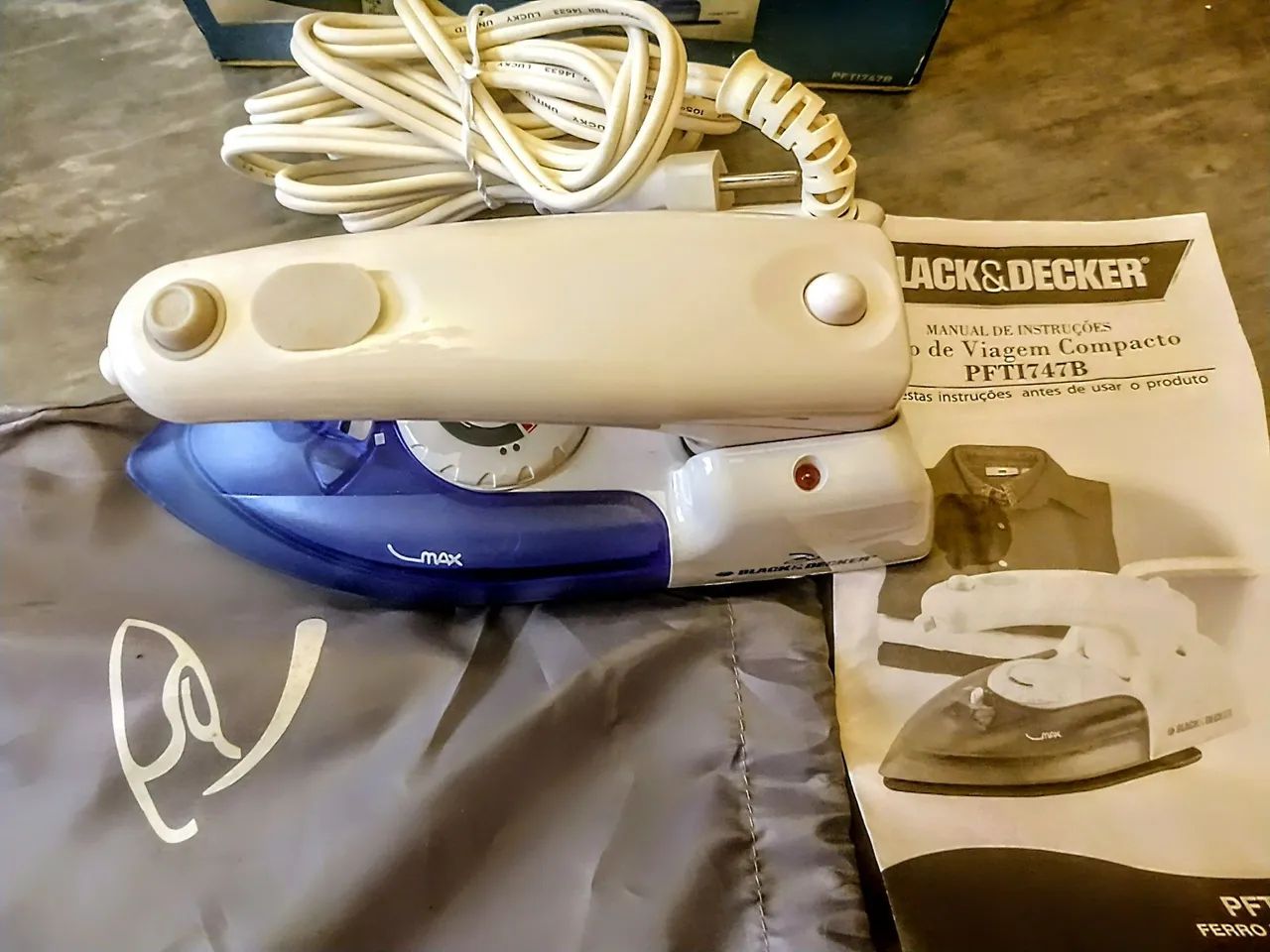 Ferro de passar roupas portátil para viagens Black& Decker  - Foto 5