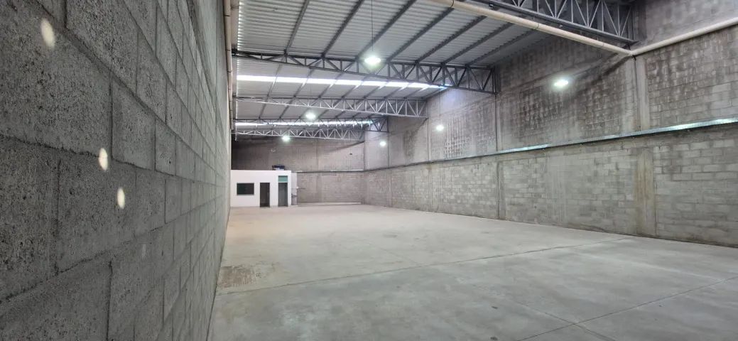 Galpão Novo Bairro Universitário 360m2 - Foto 5