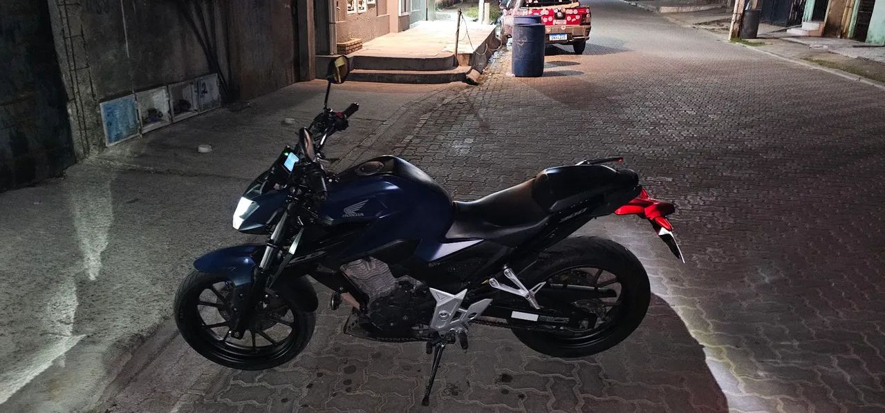 Cb300f muito nova 2025 - Foto 2