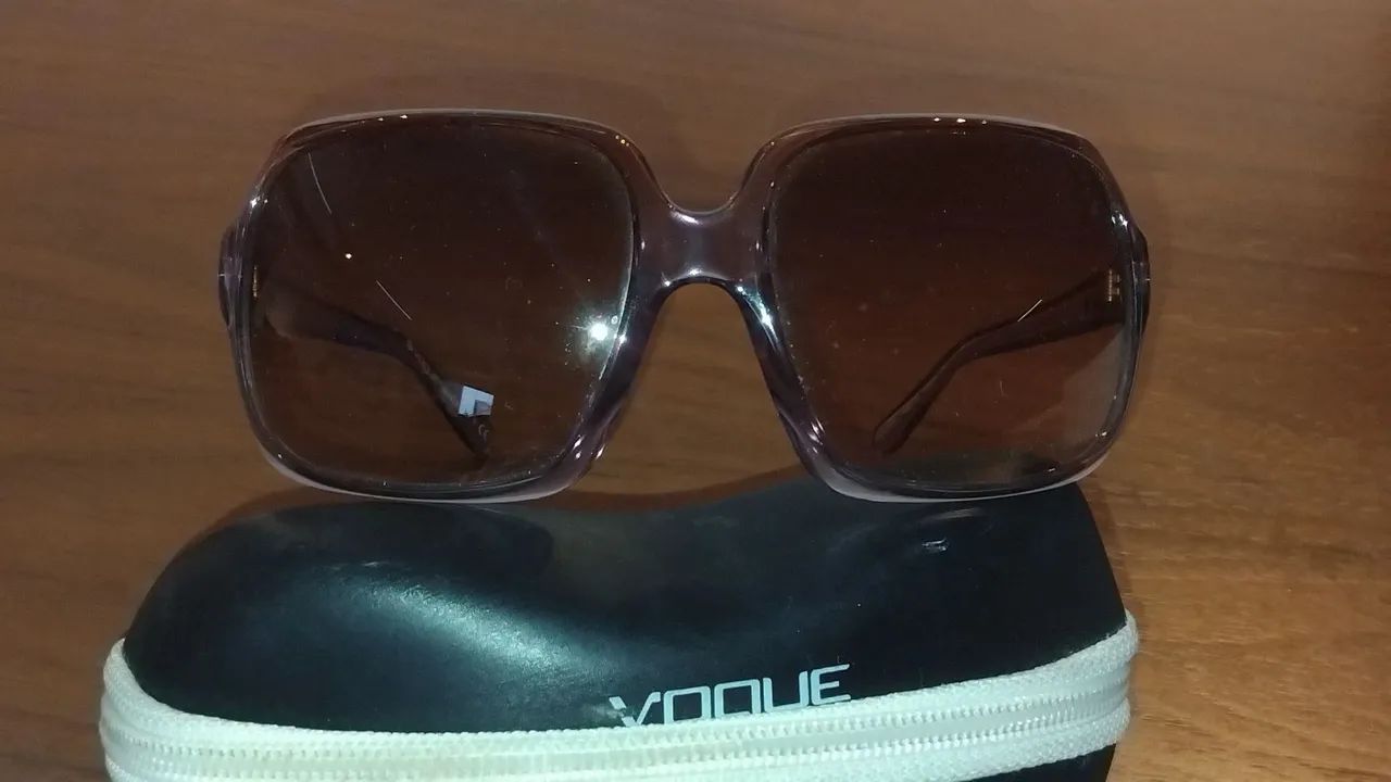 Óculos Vogue ou Rayban - Foto 2