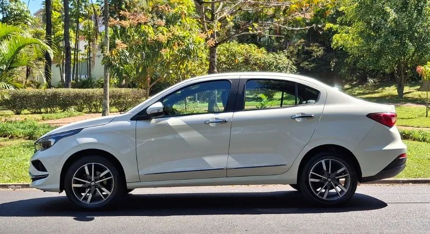 Fiat Cronos Precision 1.3 16V Flex Aut. 2025 - Foto 4