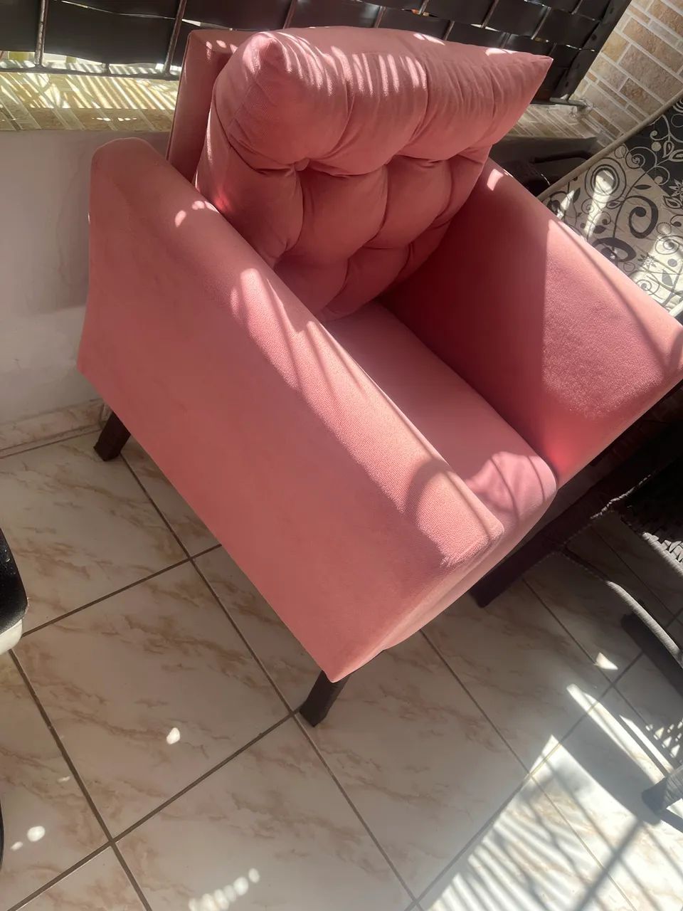 Poltrona rosa  - Foto 2