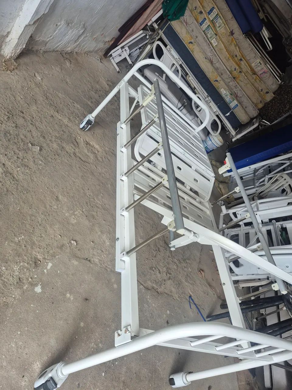 Cama hospitalar  procirurgica  - Foto 2