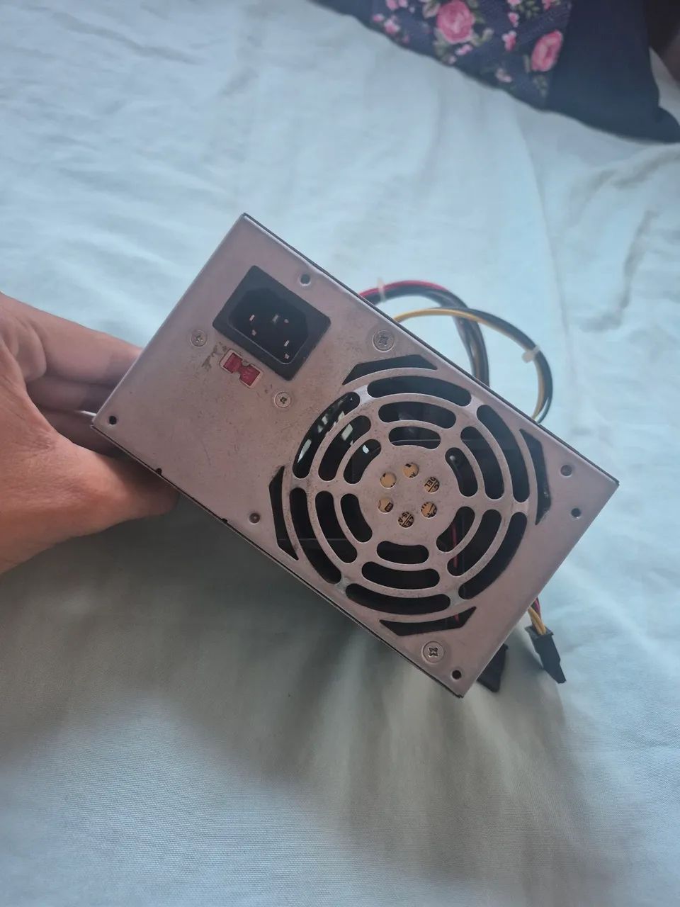 Fonte ATX 180W - Compacta para pc básico <br><br>PC básico<br><br>PC básico - Foto 2