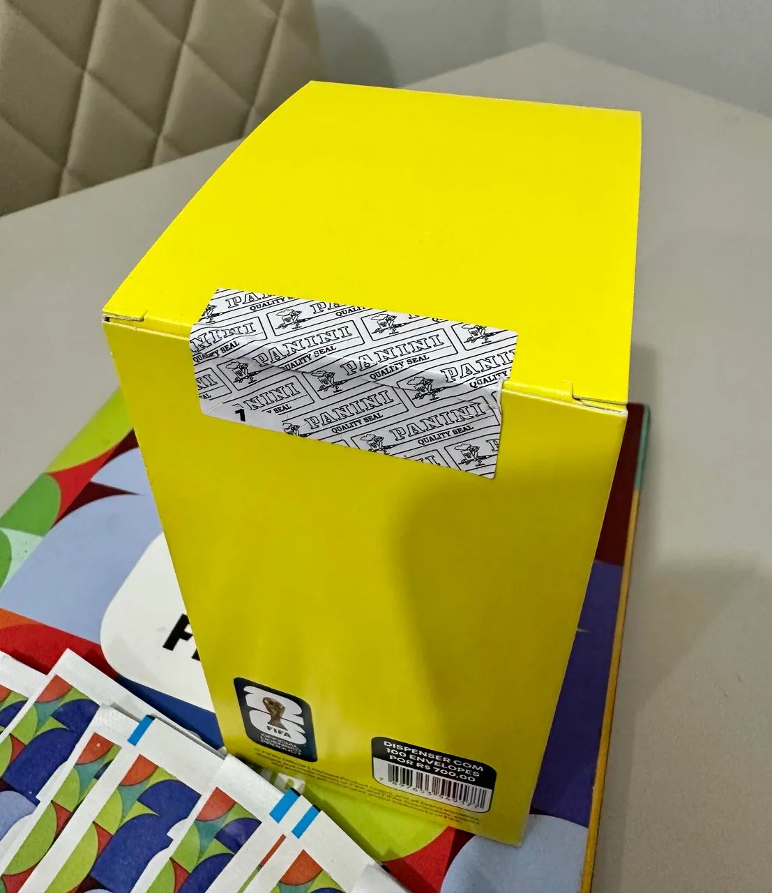 Caixa pacote figurinhas Copa 2026 Panini  - Foto 2