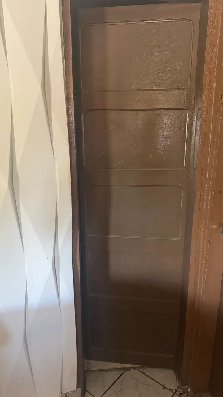 Portas de madeira maciça  - Foto 3