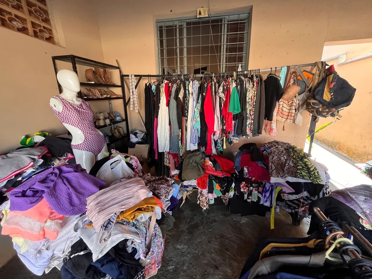 Brechó - roupas à venda - Foto 4