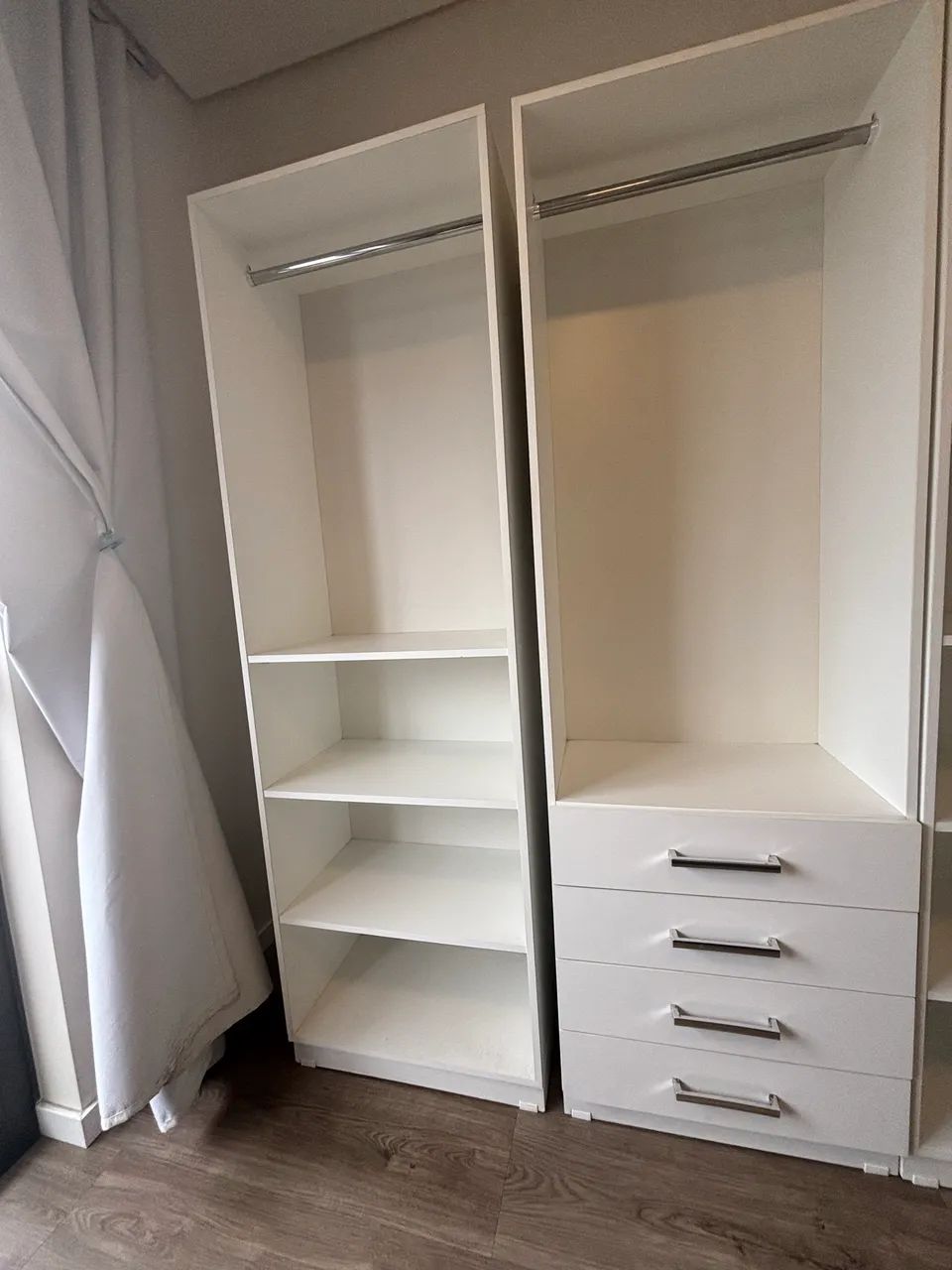 Roupeiro - Módulo Closet 