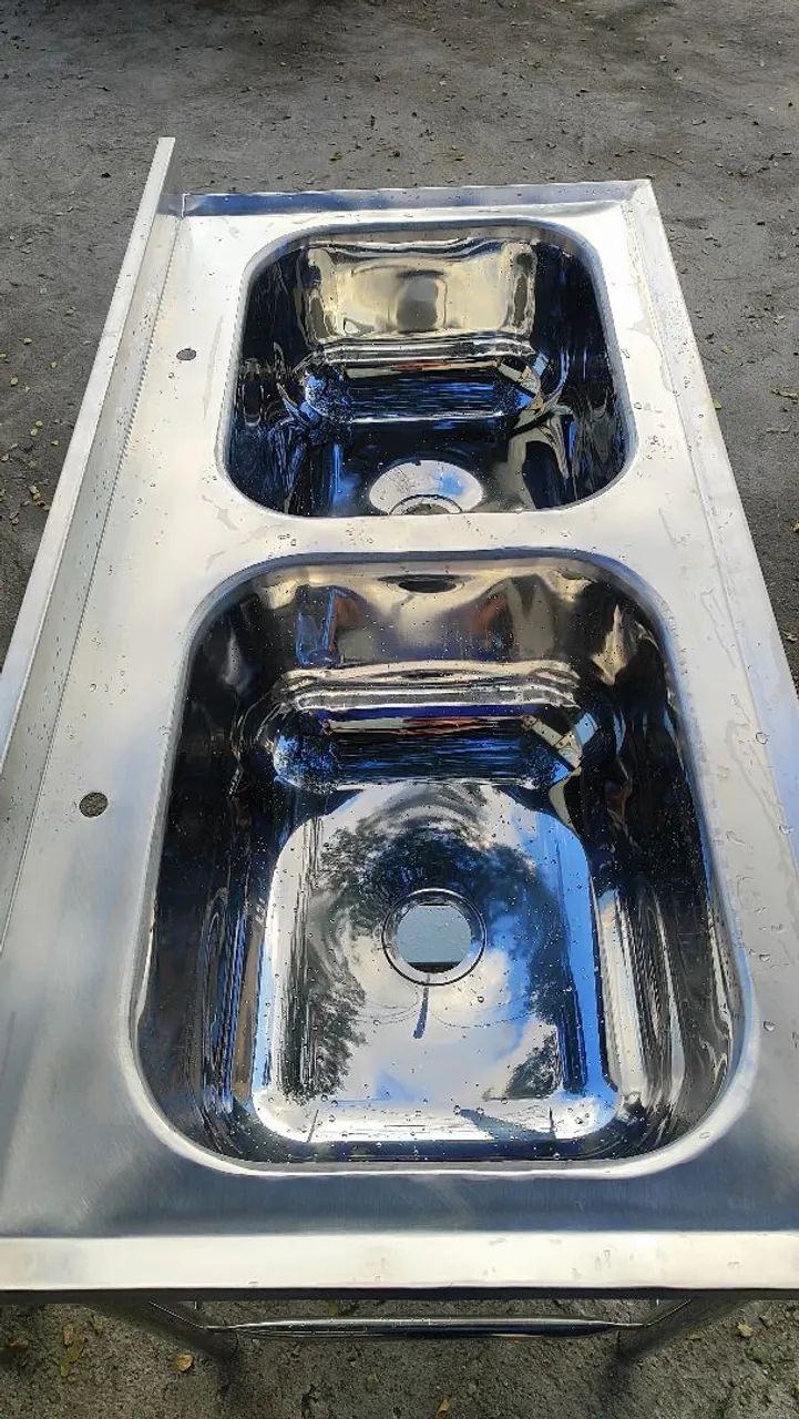 BANCADA COM DUAS CUBAS INOX - Foto 2