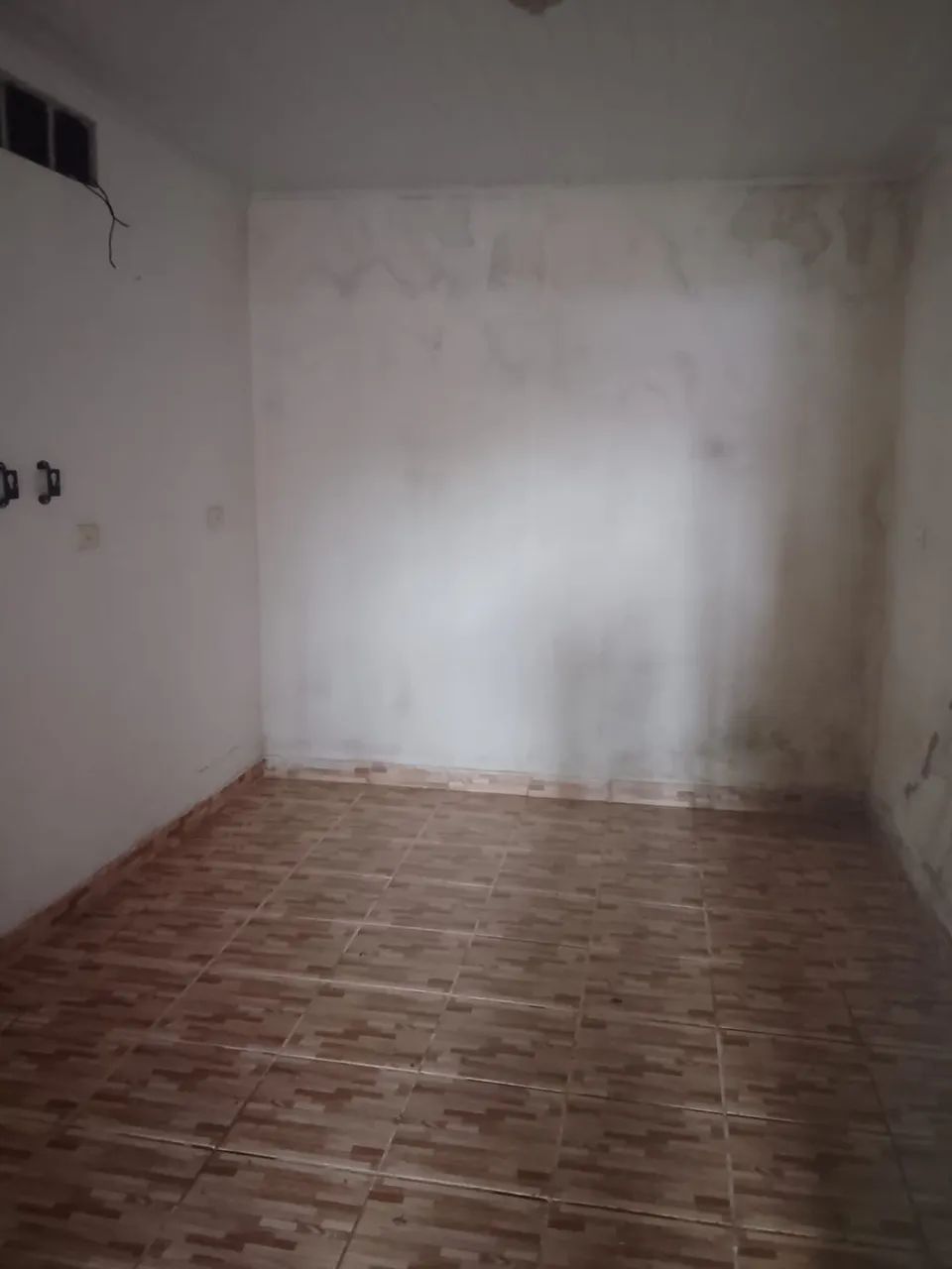 VENDE-SE 2 CASAS em um só TERRENO - Foto 4