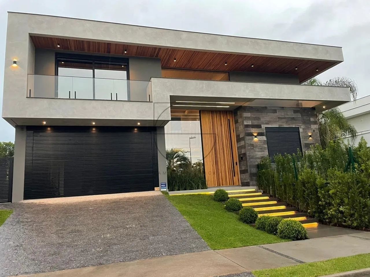 casa nas carapánas com 4 suítes e 6 banheiros - Foto 2