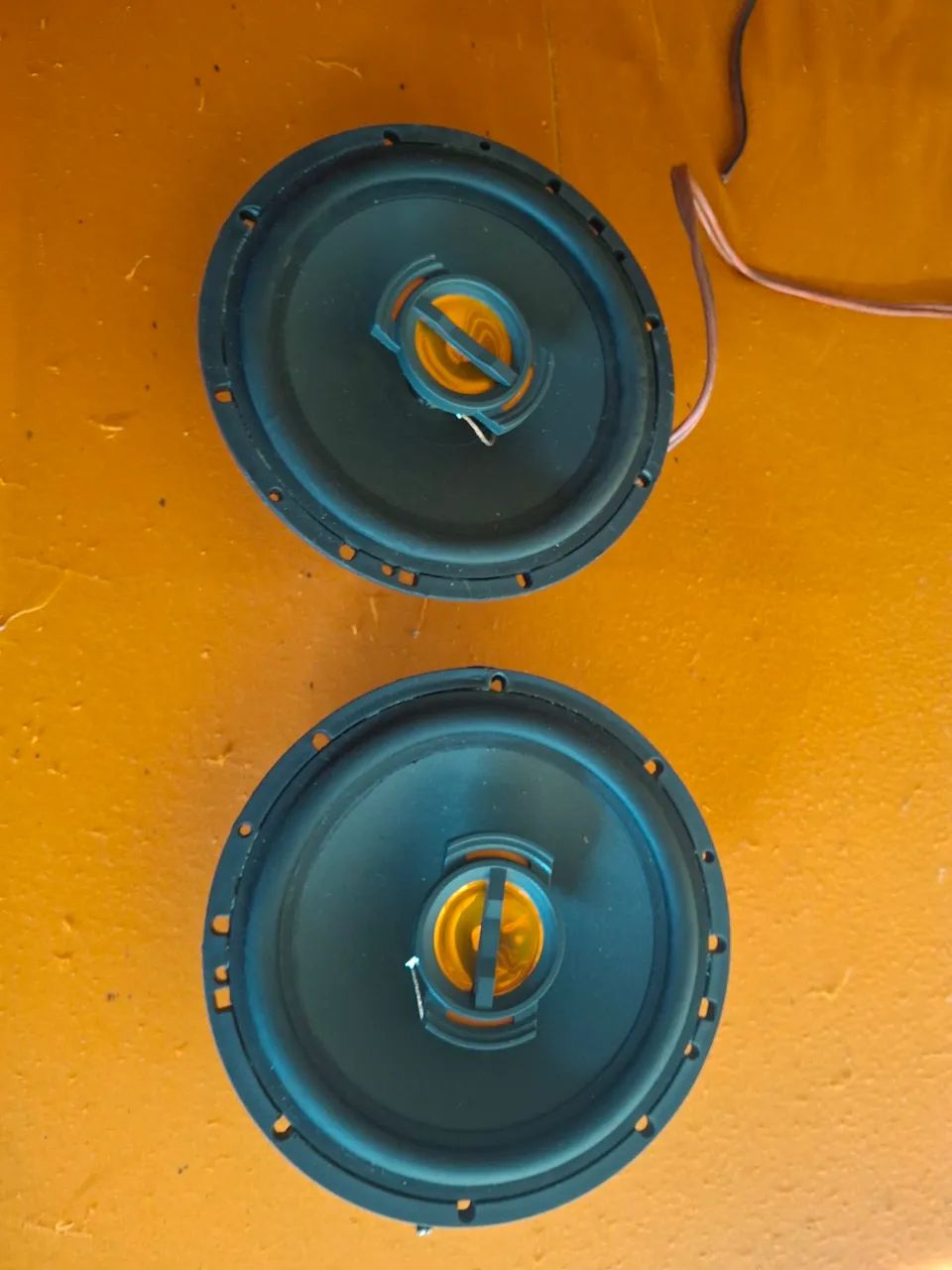 Vendo alto falantes 6 polegadas porta novos  - Foto 2