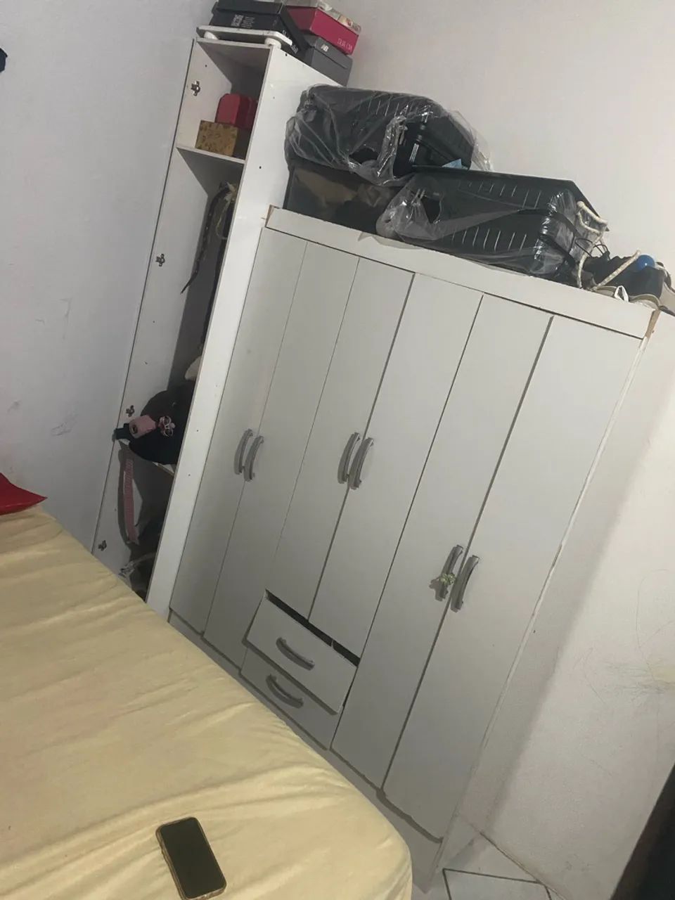 Guarda roupa