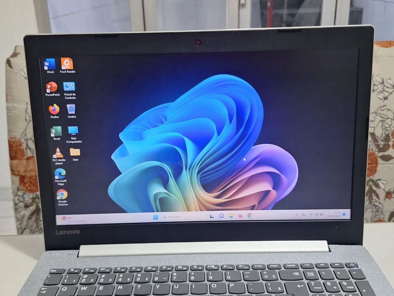 Notebook lenovo Intel core i5 ssd 240GB 8GB de memória Windows 11 64bits!! - Foto 2