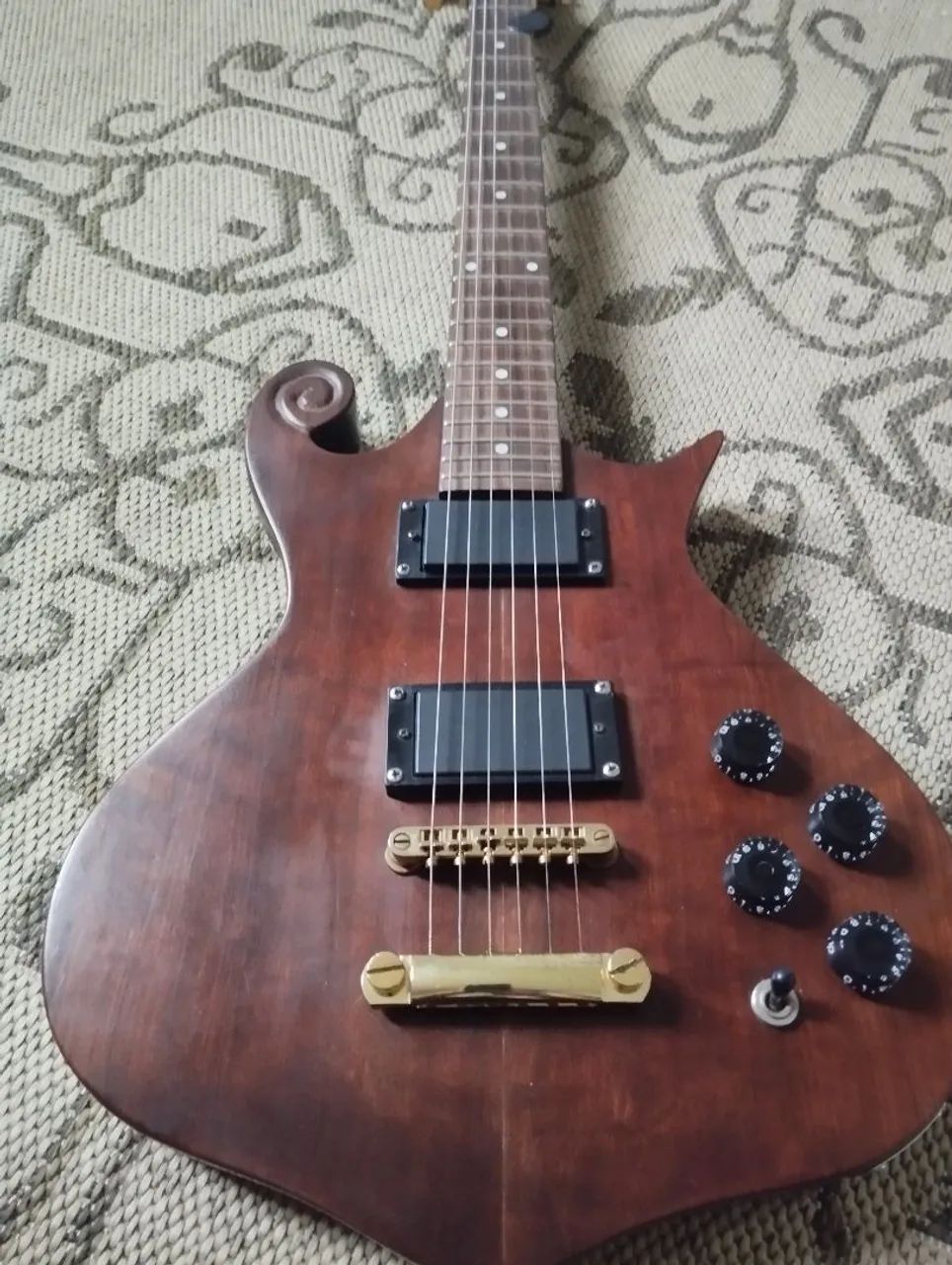 Guitarra modificada . - Foto 2