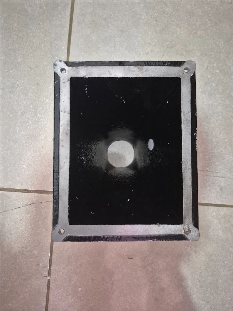Cone quadrado para corneta 