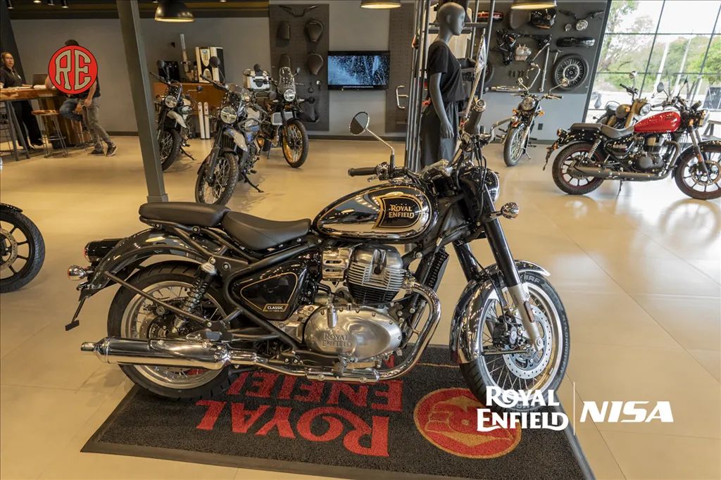 ROYAL ENFIELD CLASSIC 650 BLACK CHROME - Foto 4