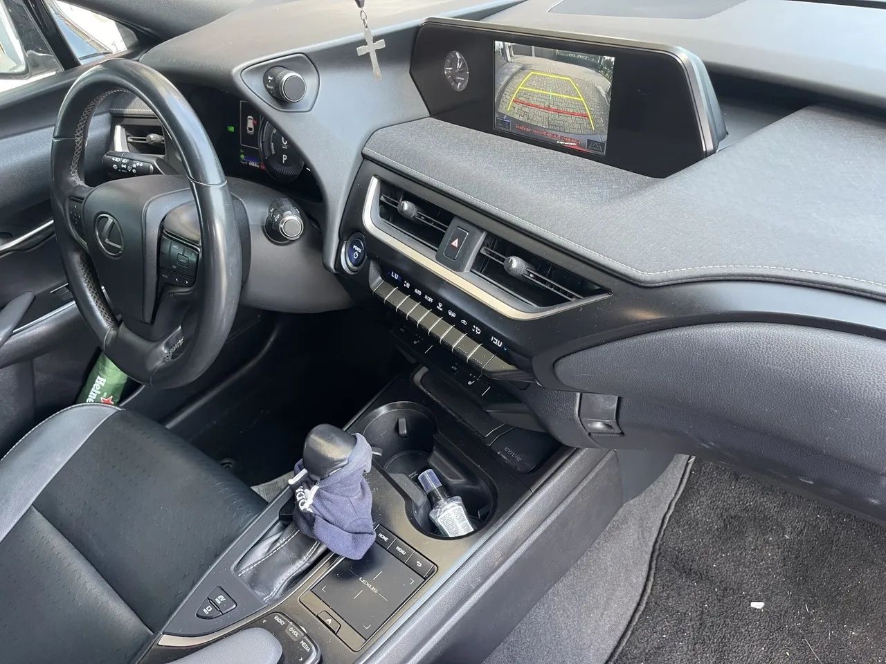 Lexus UX-250h Dynamic 2.0 16V Aut.(hybrid), foto 15 de 20