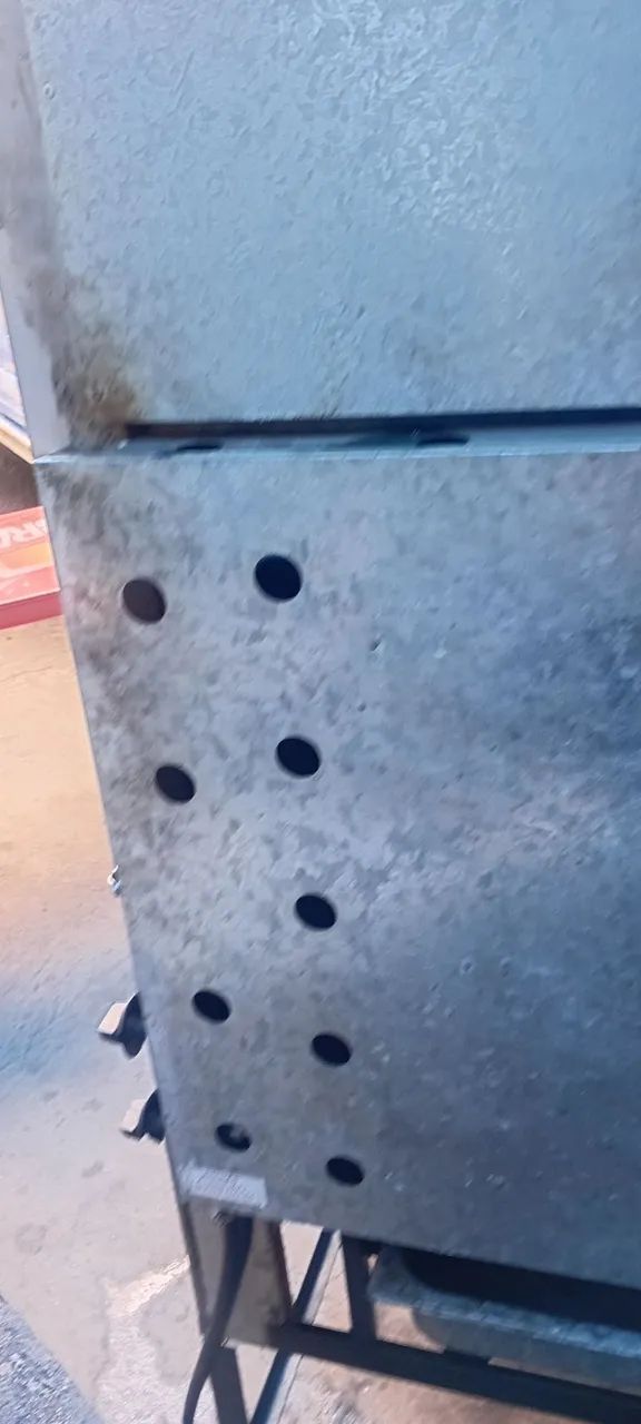 VENDO MAQUINA DE ASSAR FRANGO - Foto 4