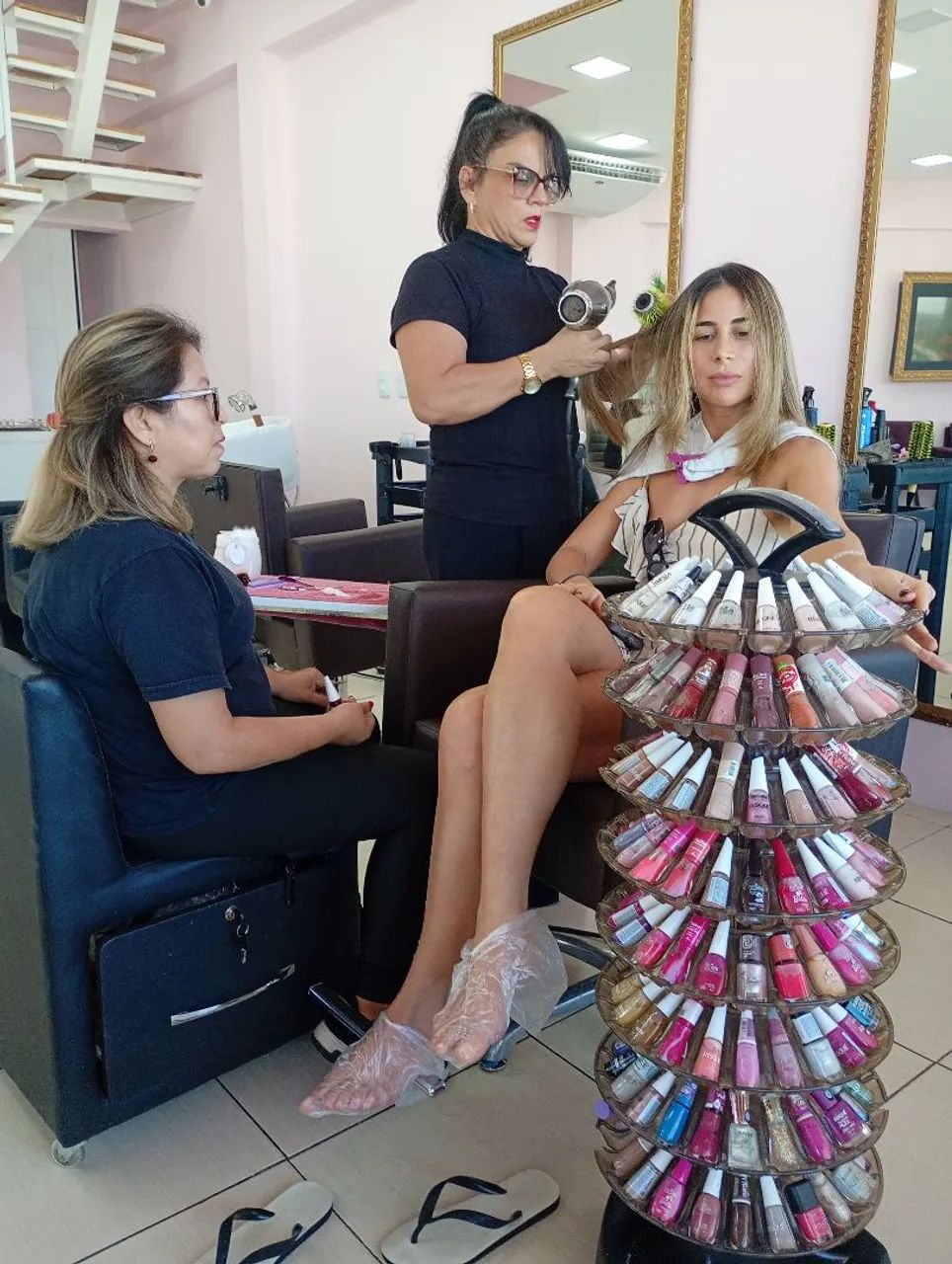 VAGAS PARA MANICURES - Foto 3