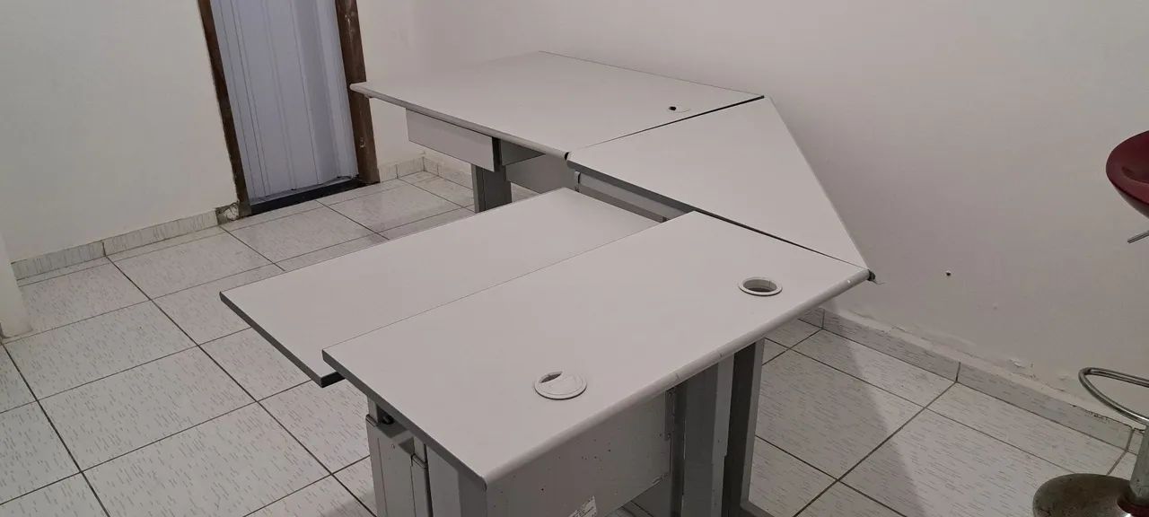 Mesa escritório em L - Foto 2