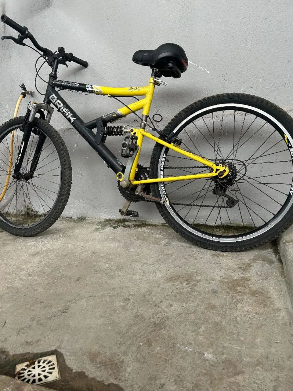 Bicicleta  - Foto 2