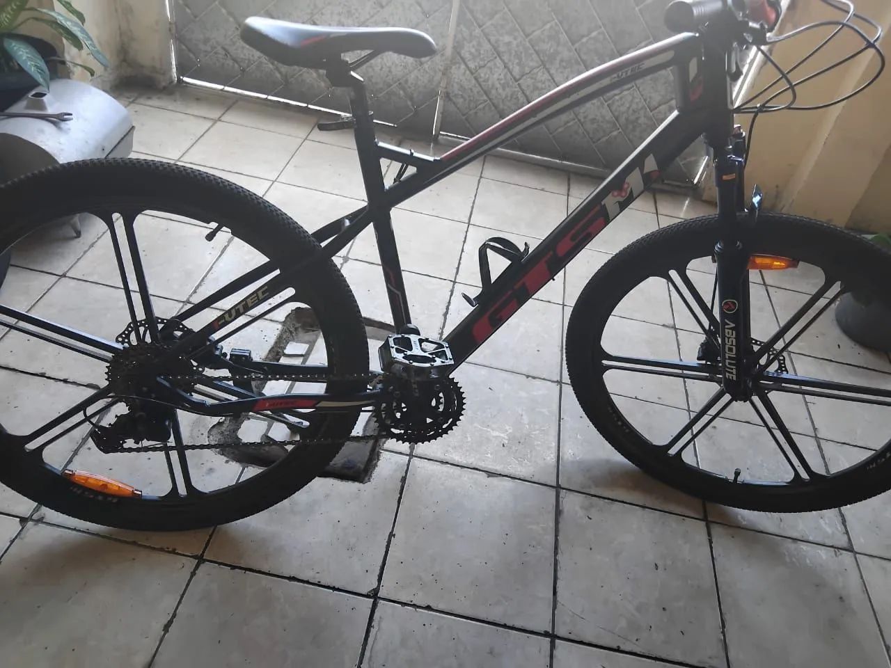 Vendo bicicleta aro 29 - Foto 3