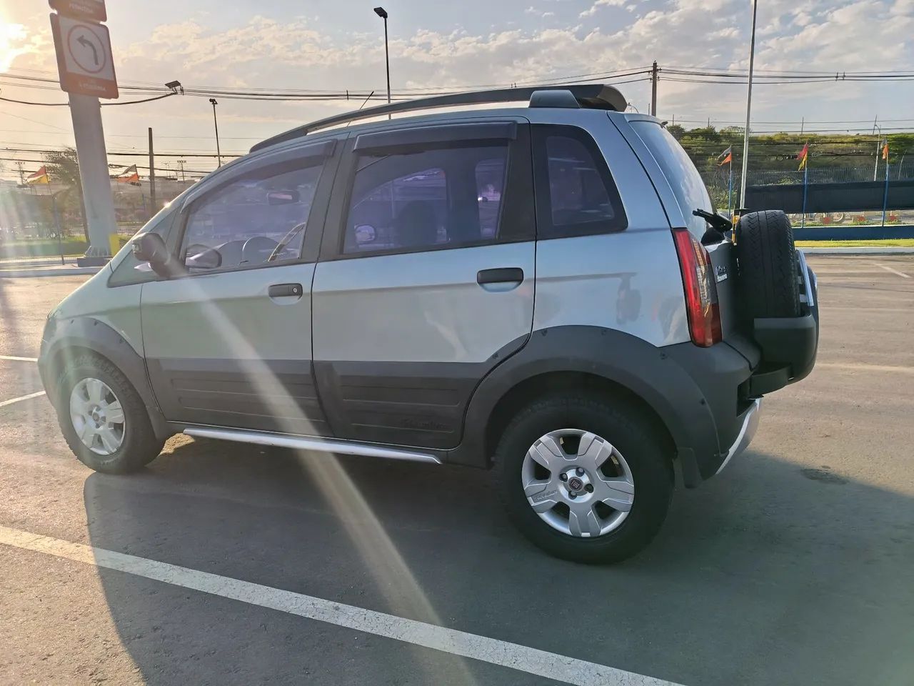 Fiat Idea Adv./ Adv.lock.dualogic 1.8 Flex 5P 2010 - Foto 5