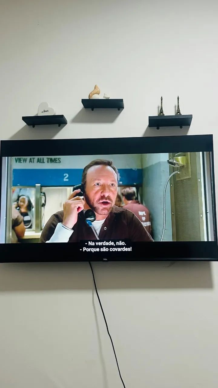 Televisão TCL 43 polegadas com Google assistent, Bluetooth e comando por voz!