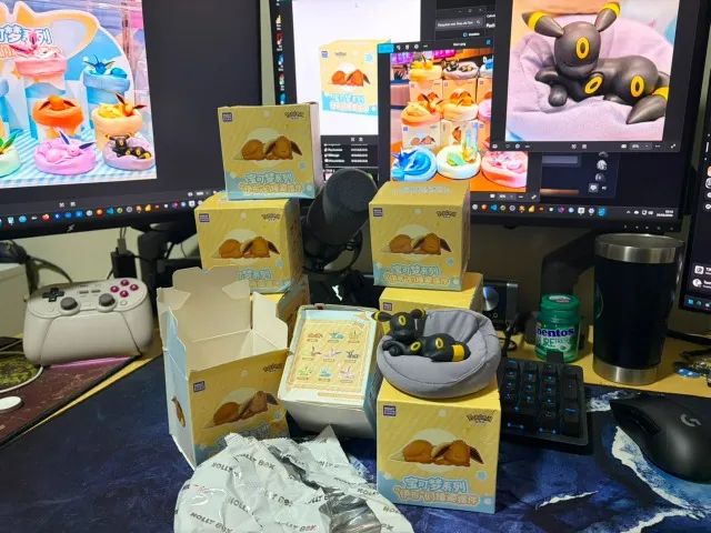 Blind Box Pokemon Eevee Evoluções Sleeping Caixa Cega Figure - Foto 2