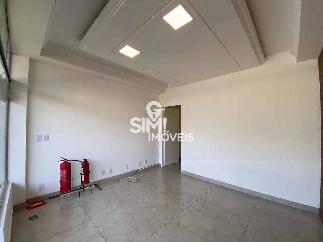 OPORTUNIDADE, SALA COMERCIAL NO CENTRO DE PALMAS, 104 SUL ! - Foto 2