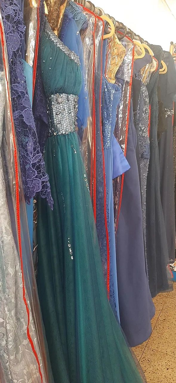 Roupas de festa - Foto 5