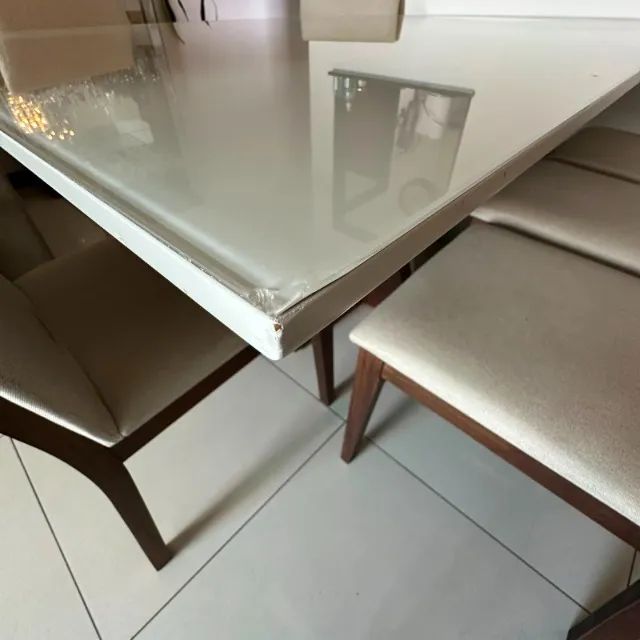 Mesa de jantar com cadeiras - Foto 4
