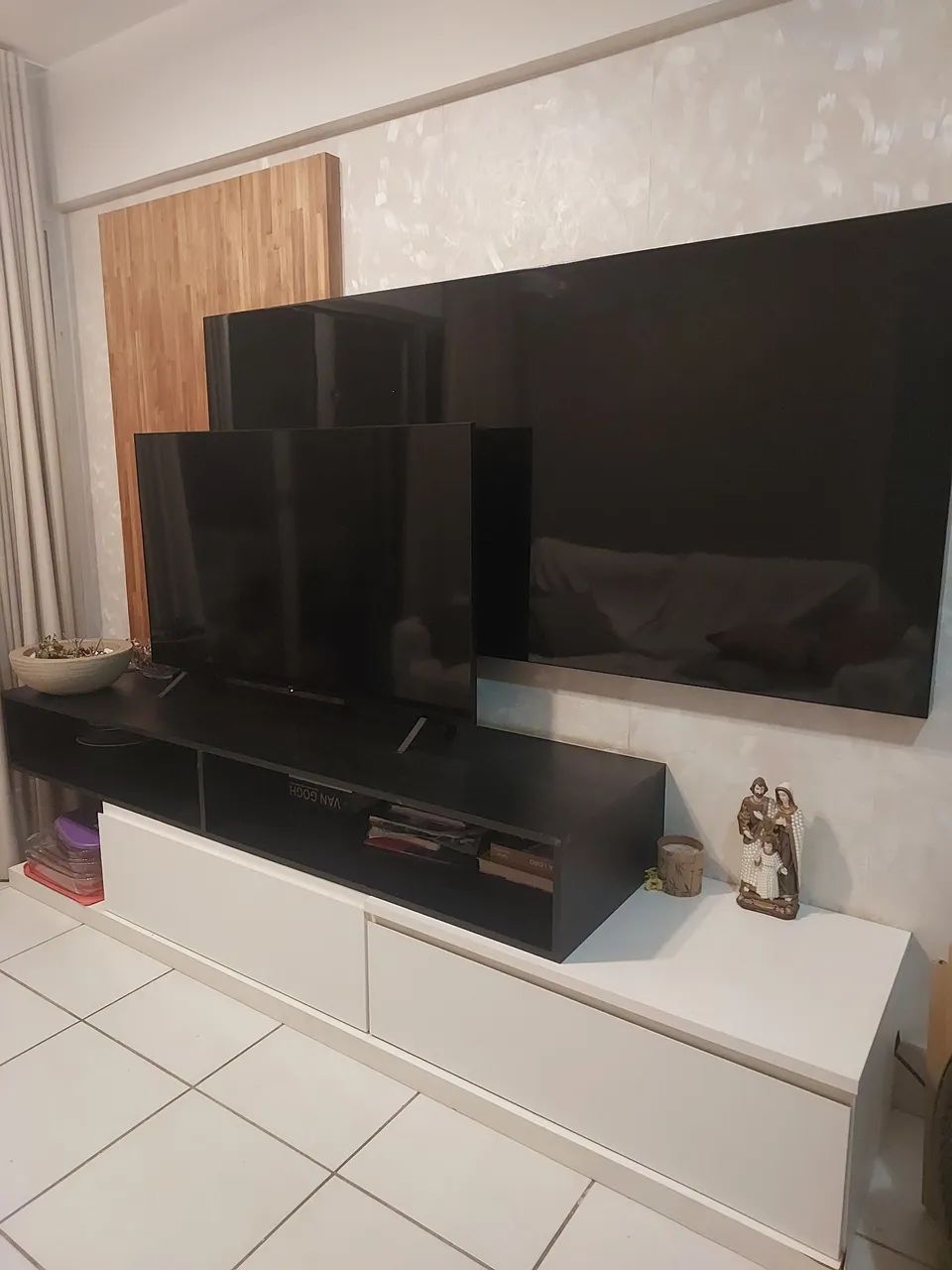 Rack e painel para sala