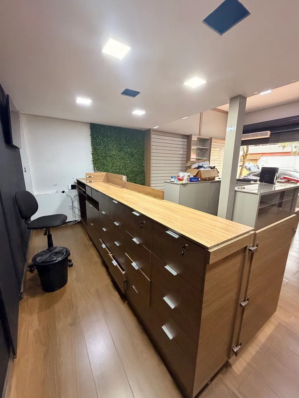 Balcão Comercial Planejado 5 Metros com Gavetas - Excelente Estado - Foto 4