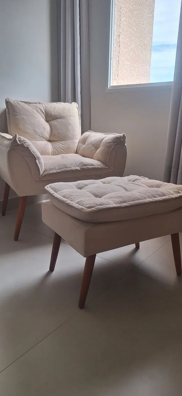Poltrona + Pulf Para Amamentação e Sala de estar Confortável - Foto 2