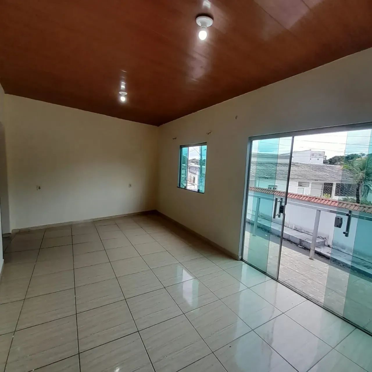 Casa 2 quartos com suíte Planalto - Foto 2