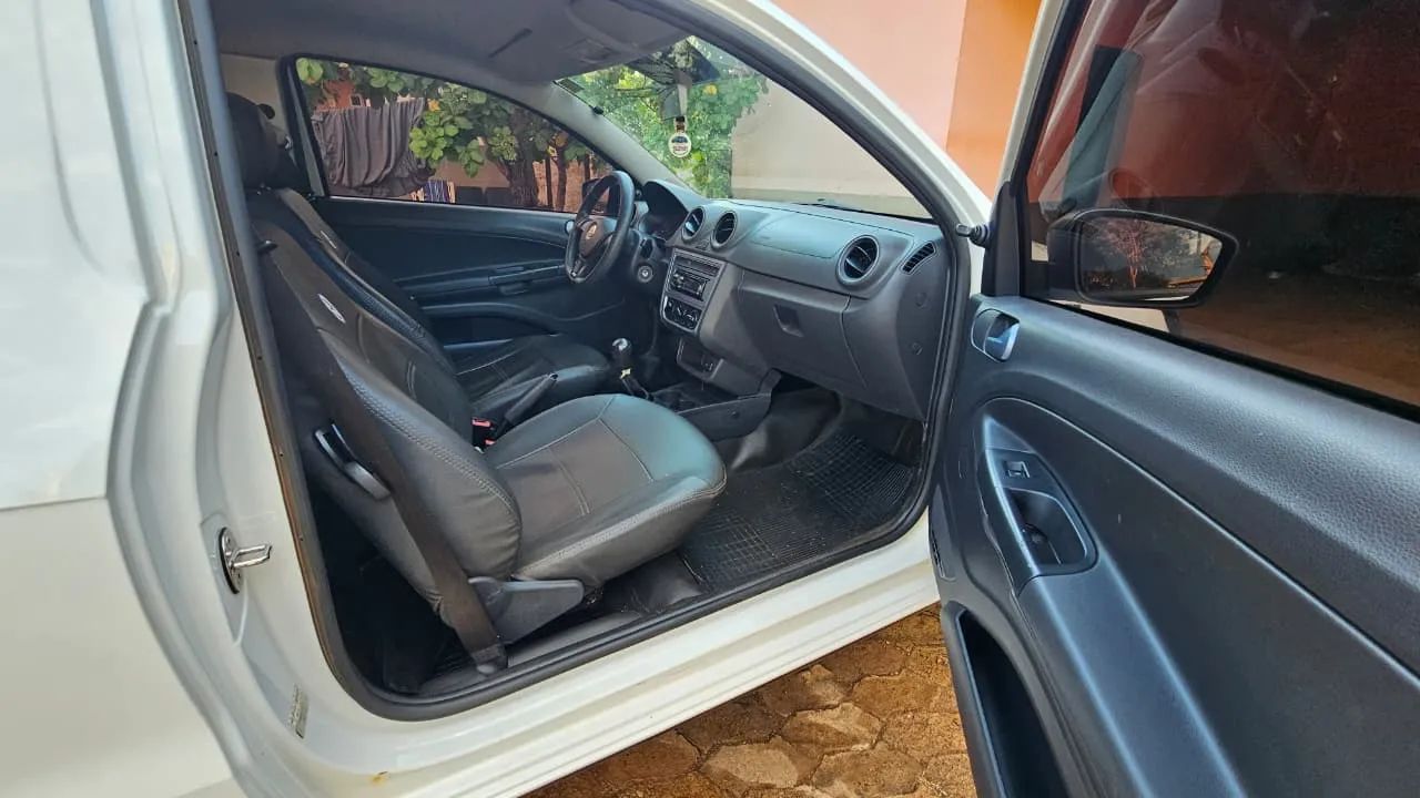 Volkswagen Saveiro Robust 1.6 Total Flex 8V 2019 - Foto 2