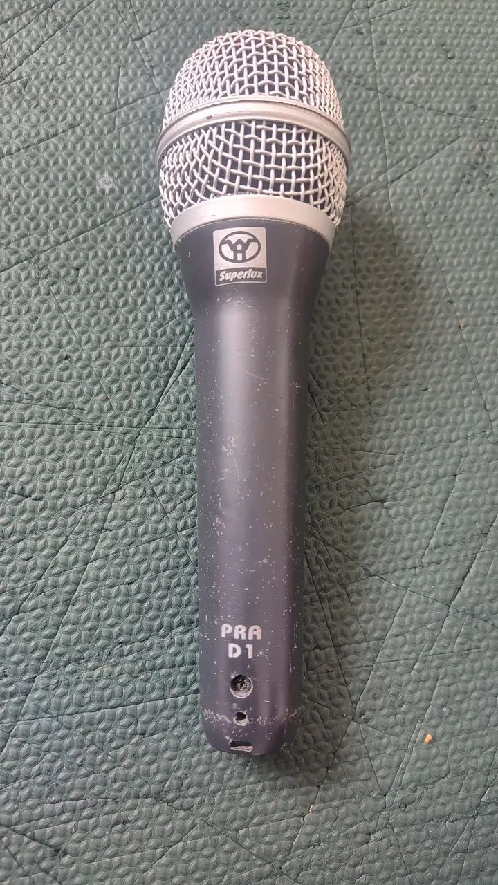 Microfone Super Lux