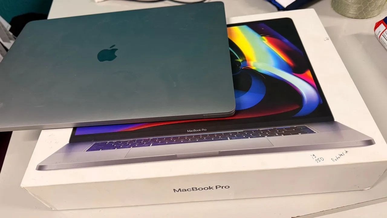 MacBook Pro 2019 i9 16 RAM SSD 1TB - Notebooks - Tremembé, São