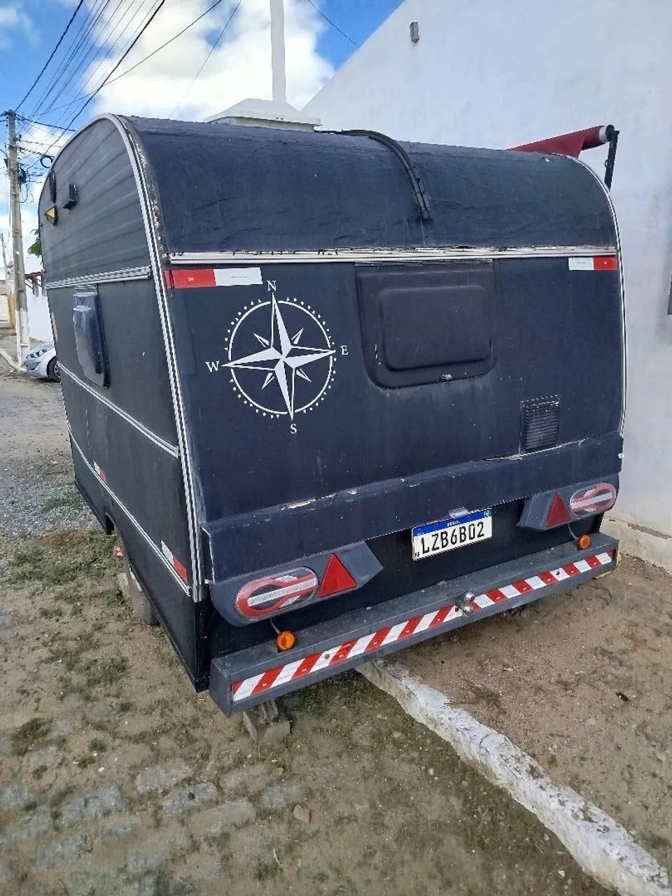 Trailer karman guia KC330 com 2 camas de casal