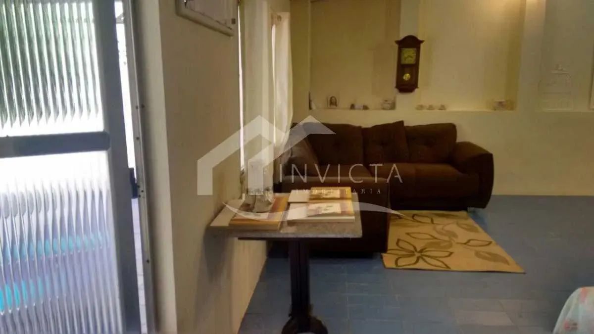MARAVILHOSA CASA TRIPLEX EM RUA TRANQUILA EM BOTAFOGO!!! - Foto 5
