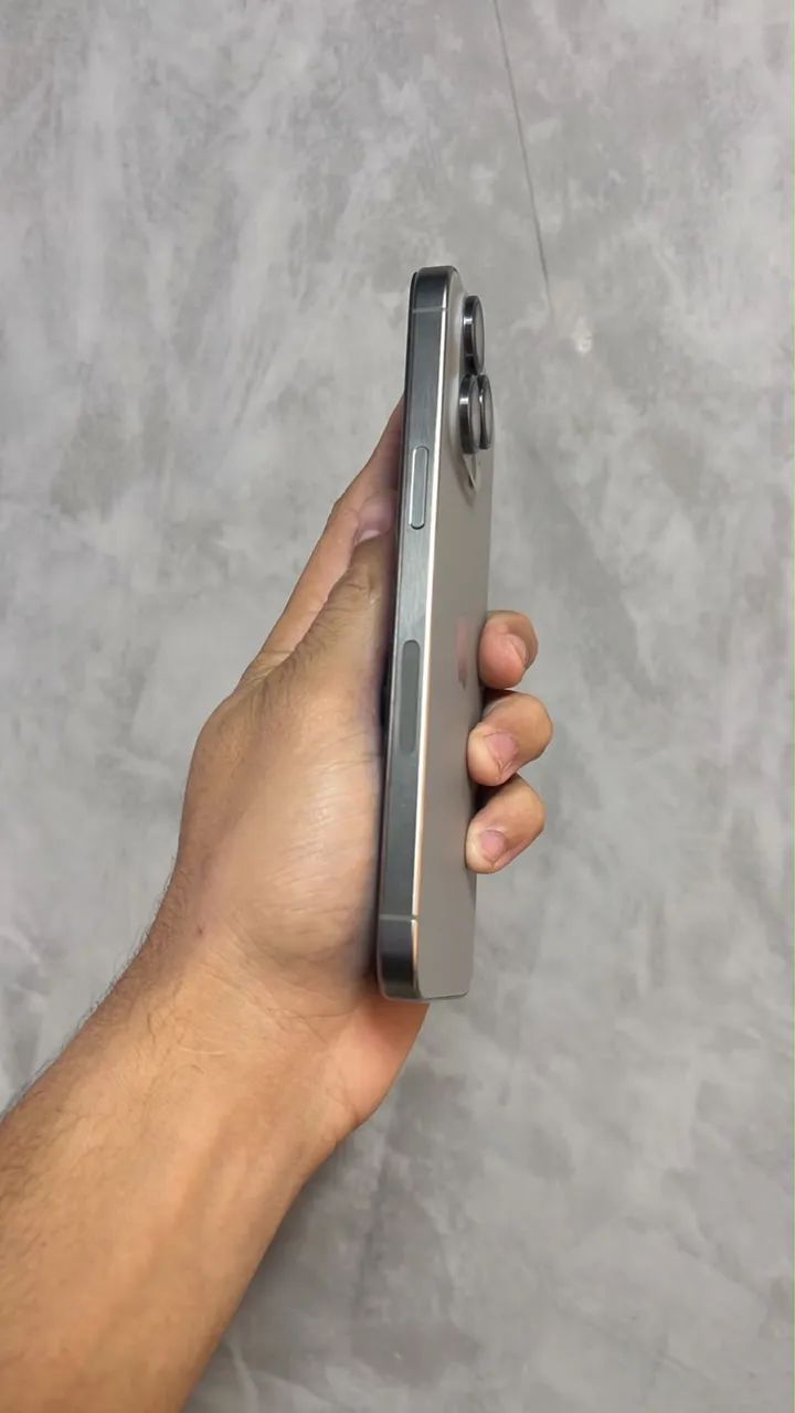 IPHONE 15 PRO MAX ORIGINAL 256GB - Foto 2