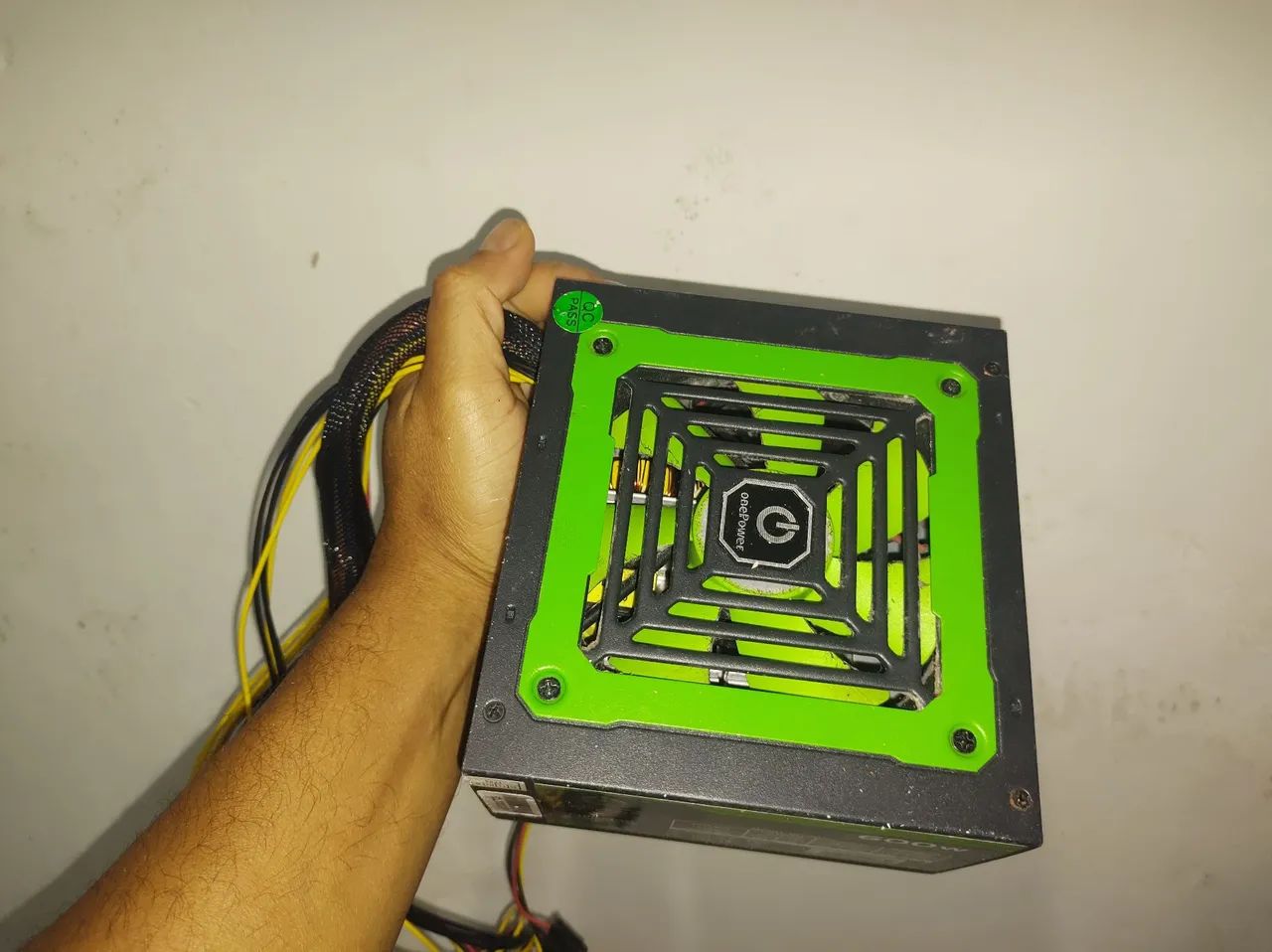Fonte de Pc 600w One Power - Foto 2