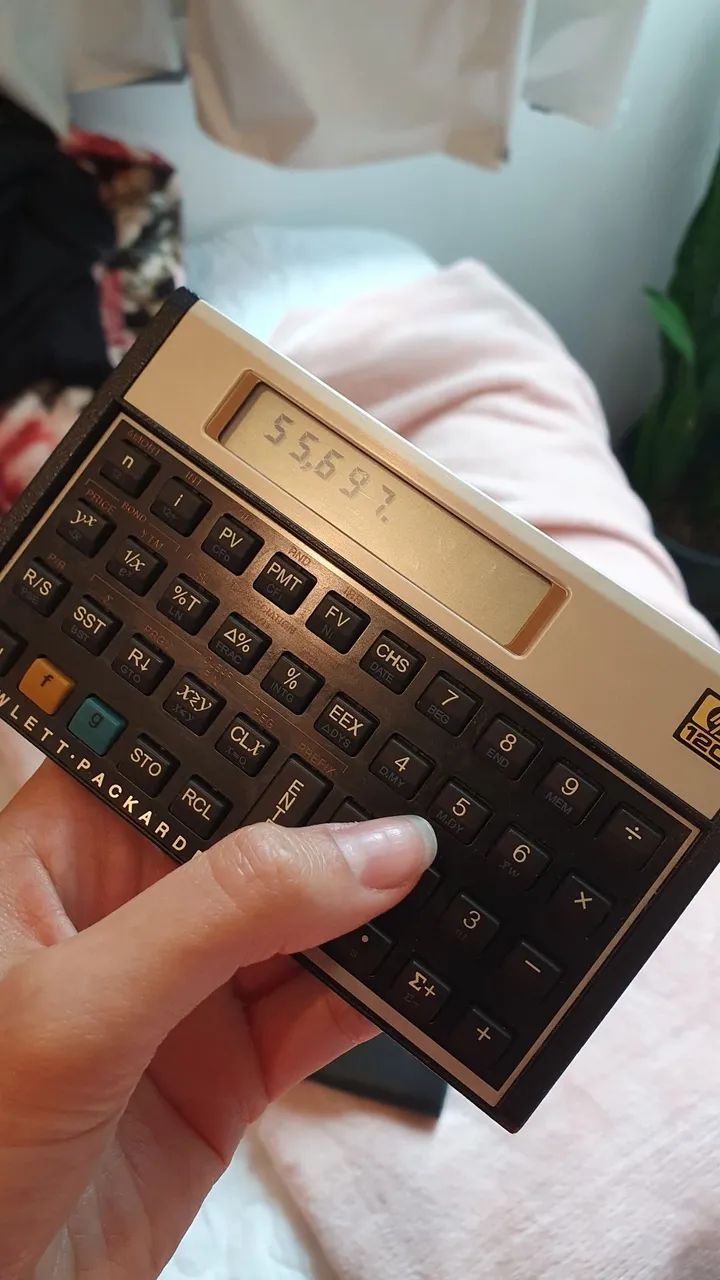Calculadora HP 120 científica financeira NOVA