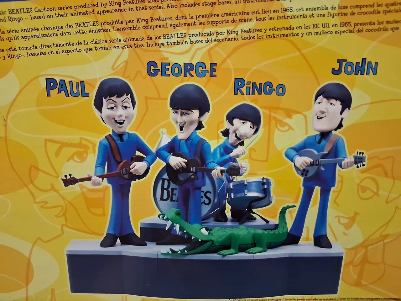 Mcfarlane Beatles Cartoon Deluxe Box Set Lacrado - Antiguidades